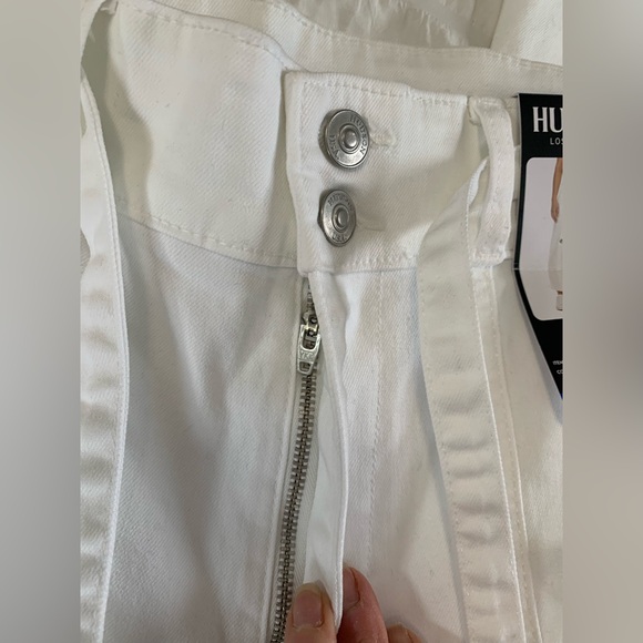 Hudson Los Angeles Cream Wide-Leg Belted Jeans - Picture 15 of 16